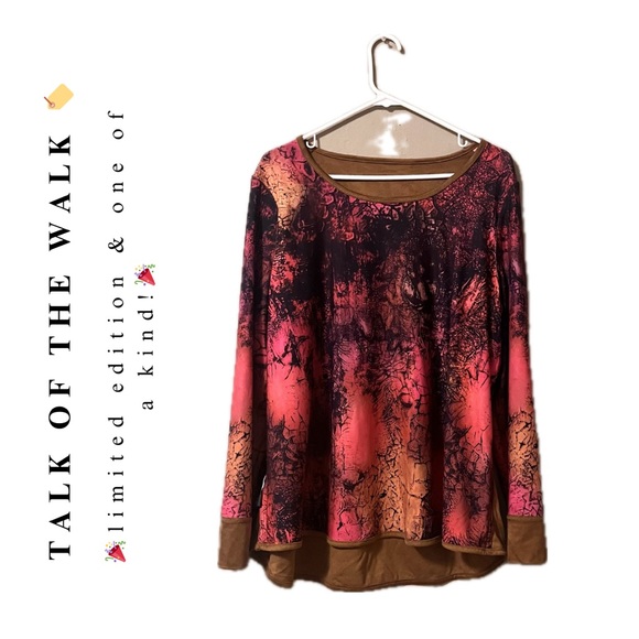 🏷️🆕🎉totw • reversible abstract print brown suede long sleeve tunic top - Picture 3 of 17